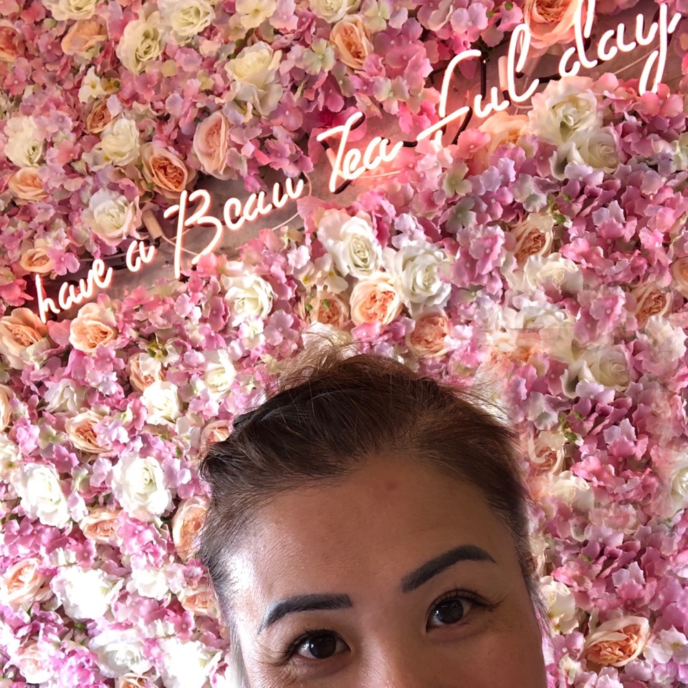 🌸 Meet your Posher🌸 Trang